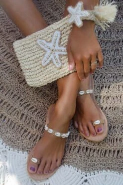 Hot Lava Slippers Pura Vida